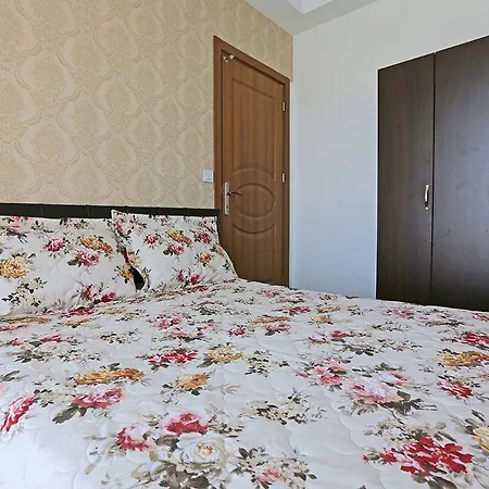 Sunset Aparthotel 4*