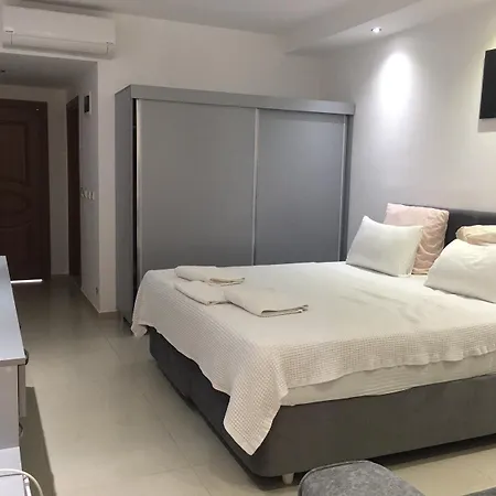 Sunset Aparthotel 4*