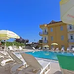 公寓式酒店 Sunset 厄吕代尼兹