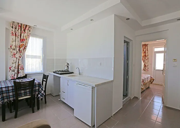 Sunset Aparthotel 4*