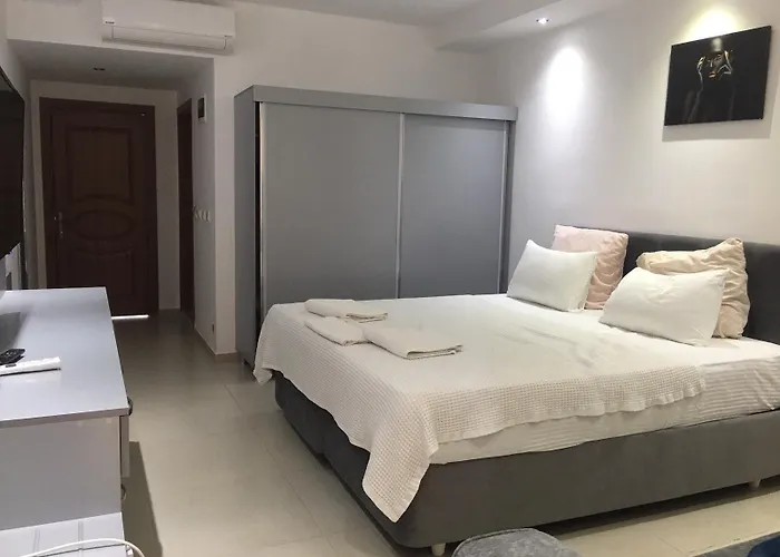 Sunset Apartmanhotel 4*