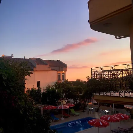 Sunset Aparthotel 4*